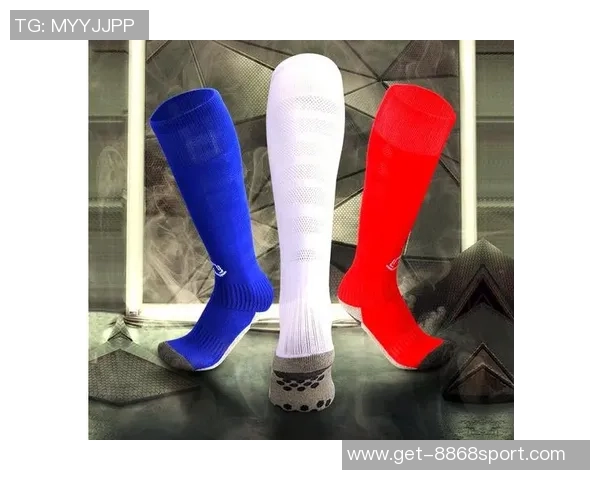 提升运动表现的秘密武器足球袜在体育生训练中的重要性解析